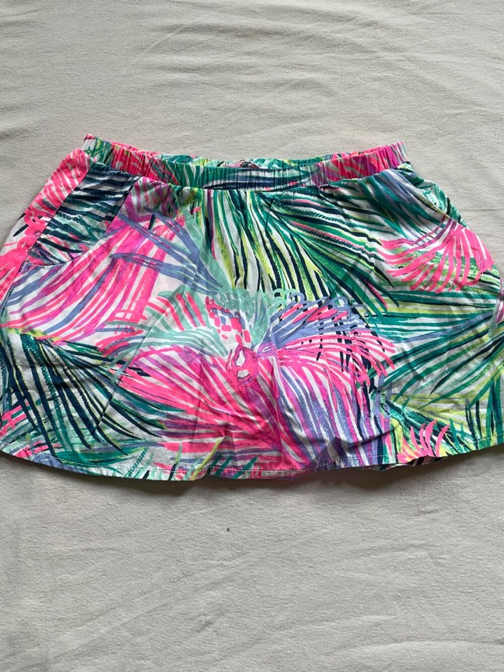 Lilly Pulitzer Tropical Palm Print Mini Skirt in Pink & Green Girls L